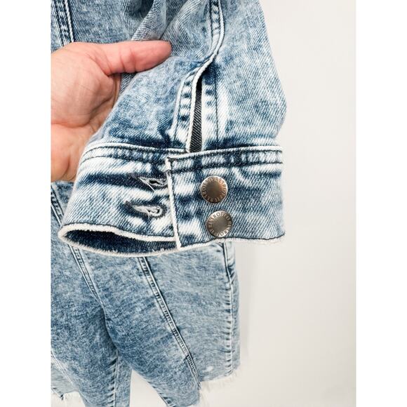 Retrofete Reyna Romper Denim Light Blue Shorts Tie Dye Acid Wash Size Small - Picture 10 of 12